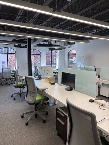 More Photos Of 1605 King St, Alexandria Office For Lease
