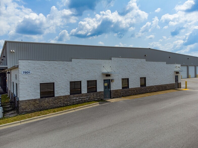 More Photos Of 7801 Commerce Blvd, Panama City Distribution For Sale