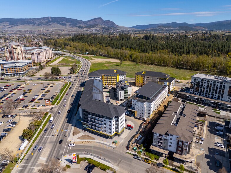 More Photos Of 2241 Springfield rd, Kelowna General Retail For Lease