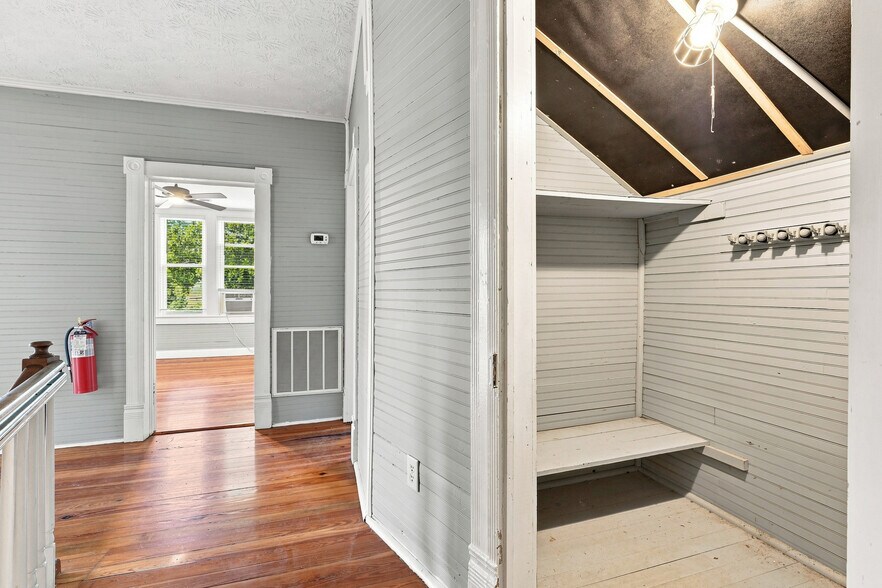 More Photos Of 339 W Main St, Easley Office For Sale