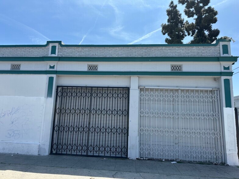 More Photos Of 5901 S Vermont Ave, Los Angeles Storefront For Lease