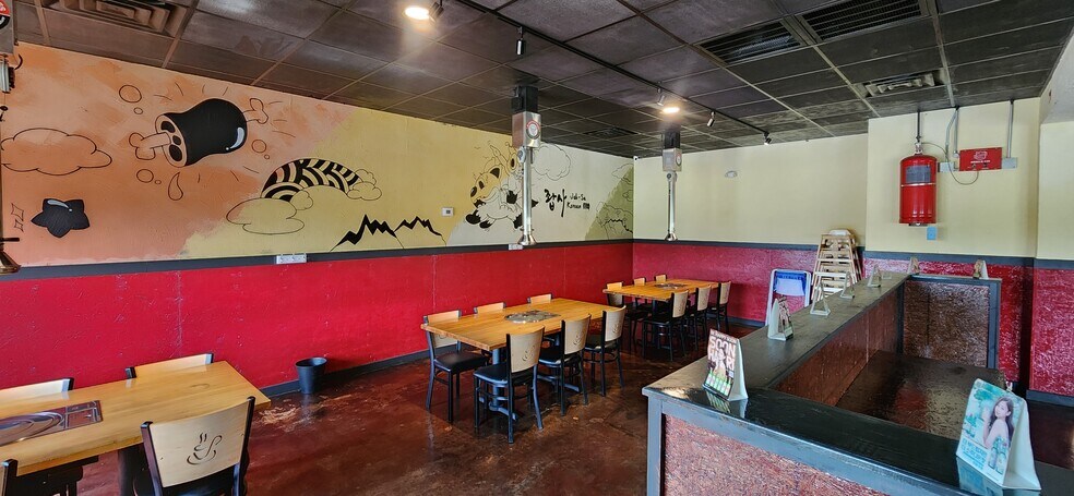 More Photos Of 14225 Jones St, Lavonia Restaurant For Lease
