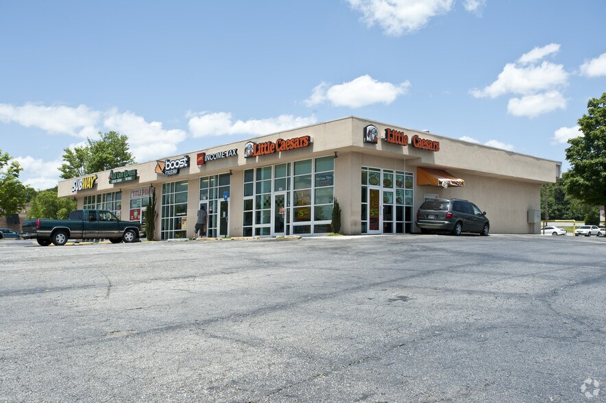More Photos Of 603 S Marietta Pky, Marietta General Retail For Lease