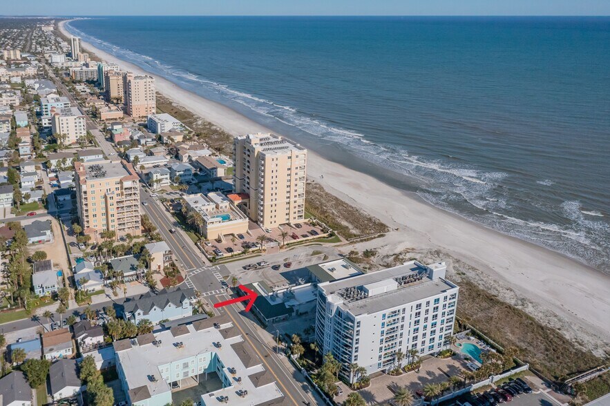 More Photos Of 831 N 1st St, Jacksonville Beach General Retail For Sale