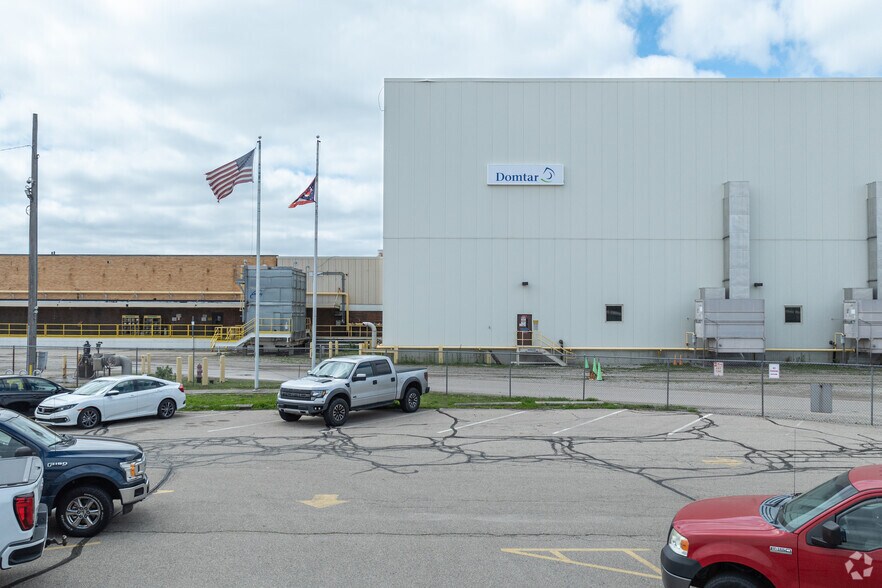 More Photos Of 1030 W Alex-Bell Rd, West Carrollton Manufacturing For Sale