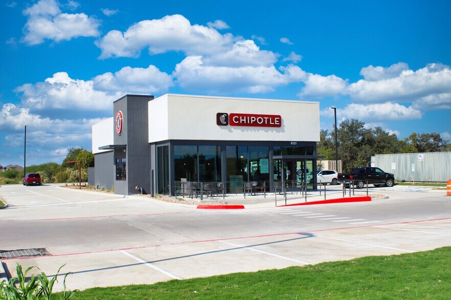 More Photos Of 8121 Ranch View West, San Antonio Fast Food For Sale