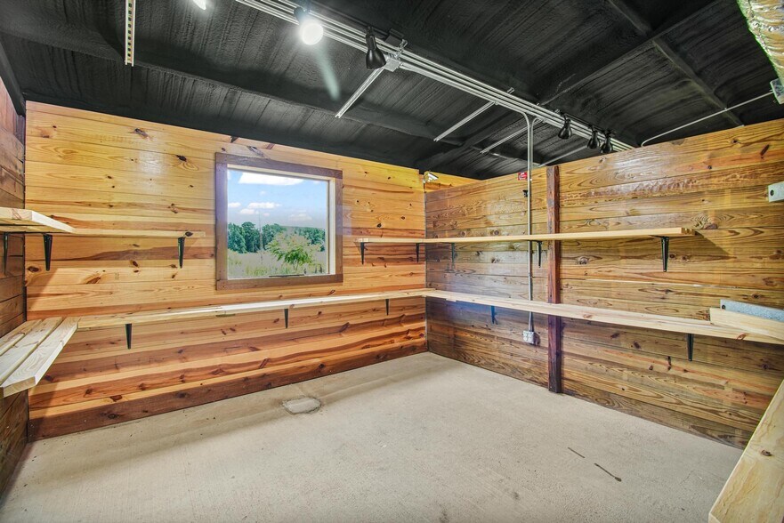 More Photos Of 11074 State Highway 64 W, Overton Freestanding For Sale