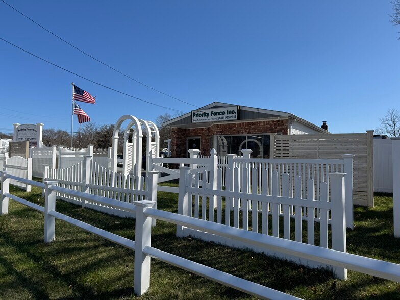 Primary Photo Of 40 Granny Rd, Farmingville Freestanding For Sale