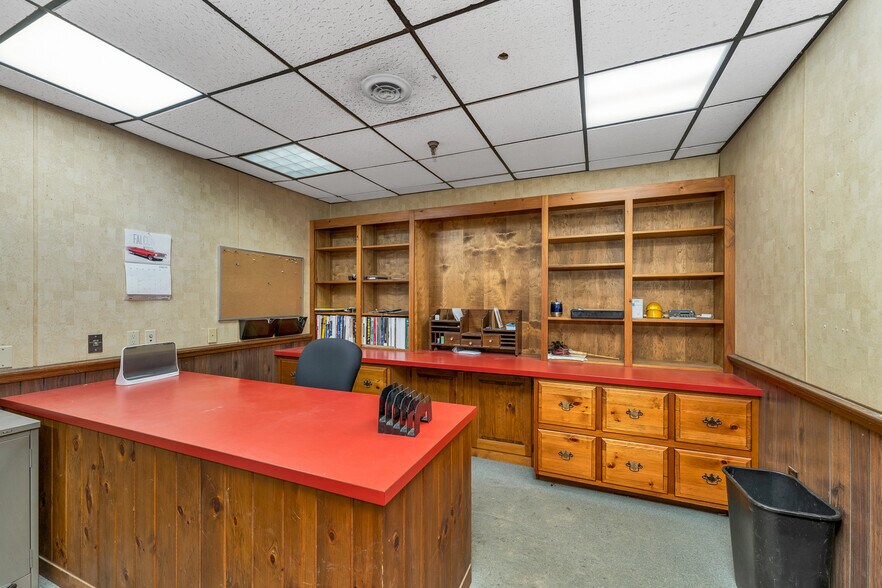 More Photos Of 935 Union Ave, Laconia Industrial For Sale