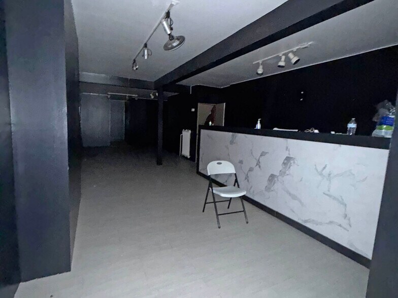 More Photos Of 893-895 N Howard St, Baltimore Storefront For Sale
