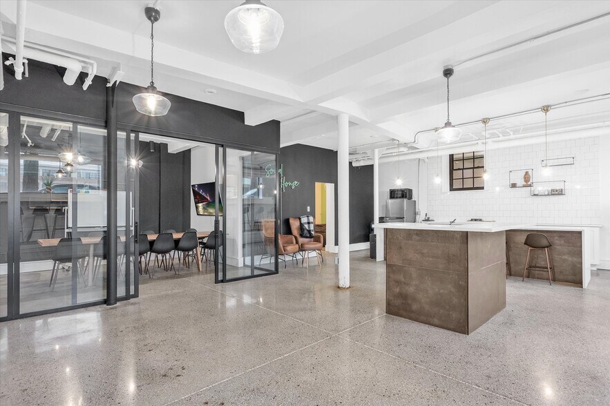 More Photos Of 4401-4417 2nd Ave, Detroit Apartments For Lease