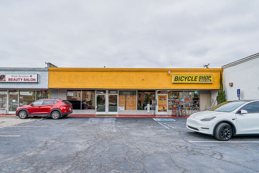 More Photos Of 18807-18809 Pioneer Blvd, Artesia Storefront Retail Office For Sale