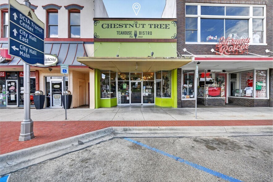 More Photos Of 107 W Hickory St, Denton General Retail For Sale