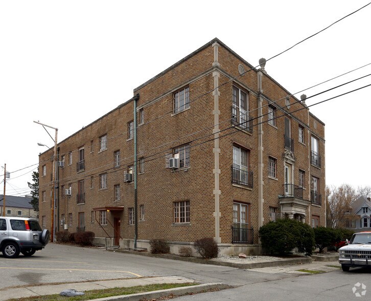 Primary Photo Of 522 W Adams St, Muncie Apartments For Sale