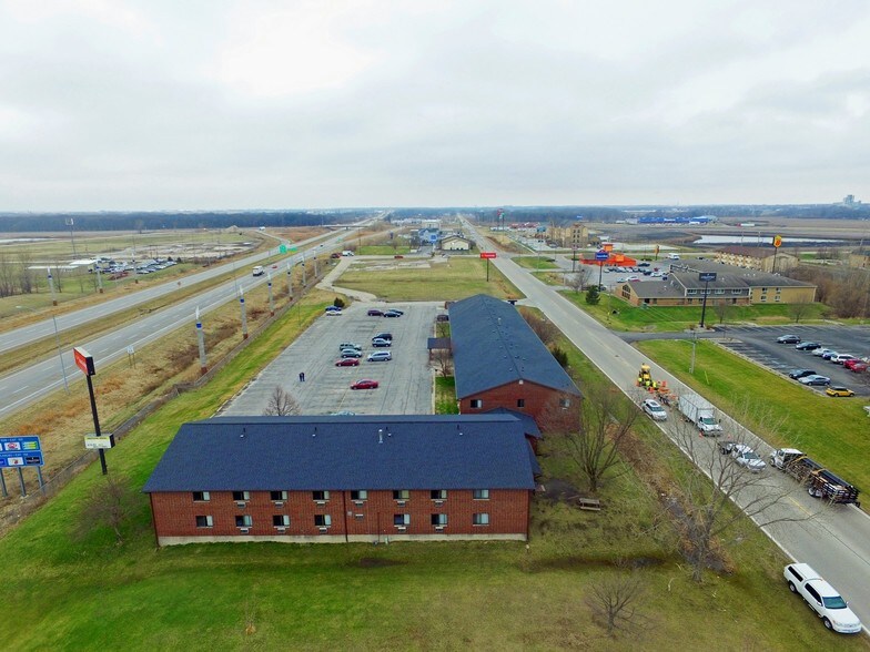 Primary Photo Of 2600 SE 16th St, Ames Hotel For Sale