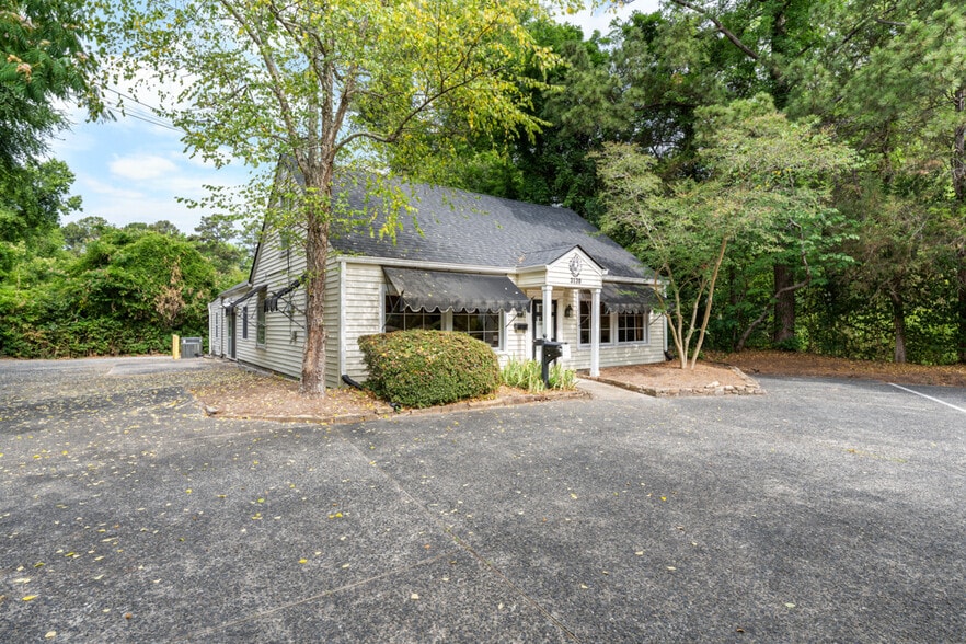 More Photos Of 3130 Hope Valley Rd, Durham Office For Sale