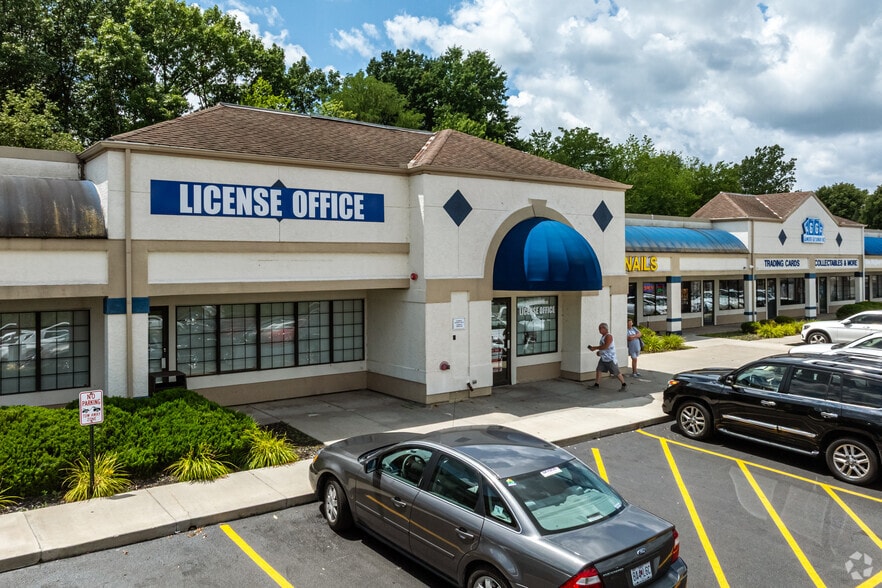 More Photos Of 17601 E 40 Hwy, Independence Unknown For Lease