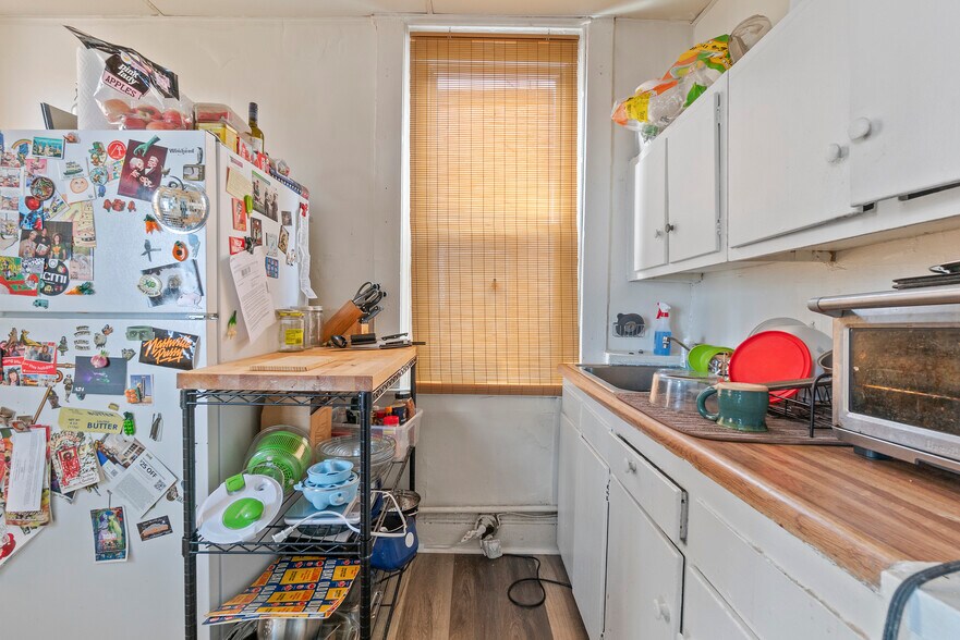 More Photos Of 103 W 29th St, Baltimore Apartments For Sale