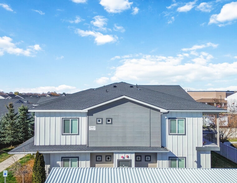 More Photos Of 2985 N Meridian Rd, Meridian Apartments For Sale