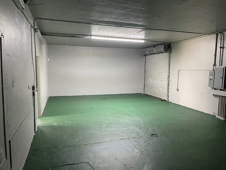 More Photos Of 5401 SW 25th Ct, West Park Warehouse For Sale