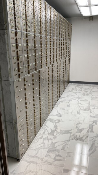 More Photos Of 7600 Jericho Tpke, Woodbury Office For Lease