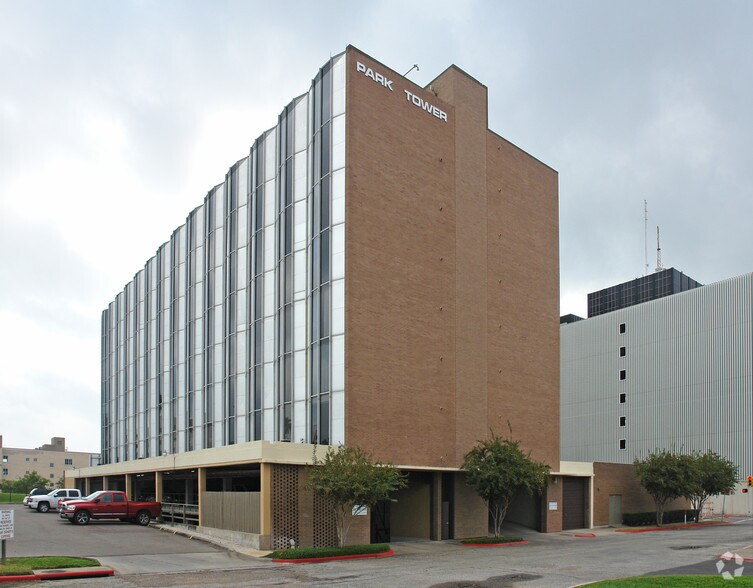 More Photos Of 710-724 Buffalo St, Corpus Christi Office For Lease