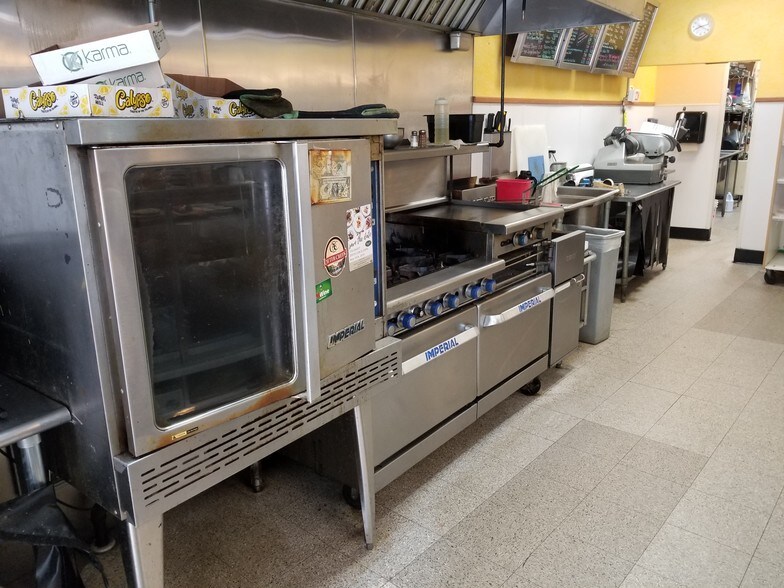 More Photos Of 303 Milton Ave, Ballston Spa General Retail For Sale