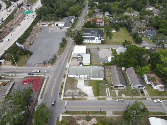 More Photos Of 2659 Edison Ave, Jacksonville Manufacturing For Lease
