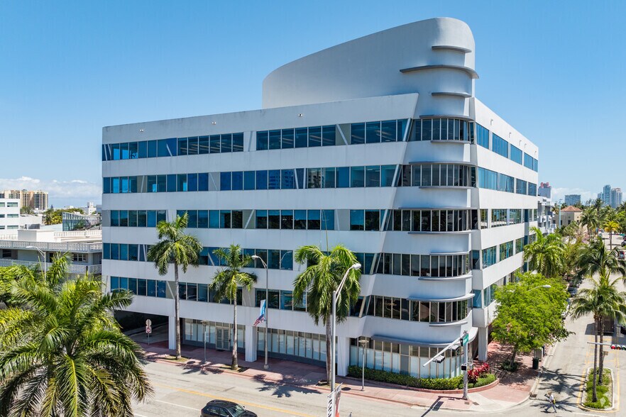 More Photos Of 1691 Michigan Ave, Miami Beach Office For Lease