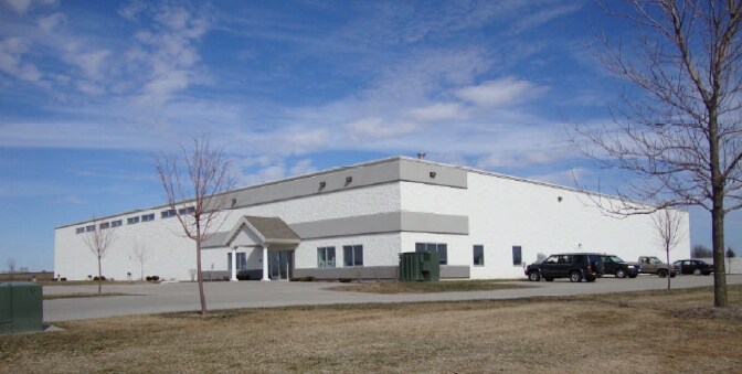 More Photos Of 3210 N Zuehlke Dr, Appleton Warehouse For Lease