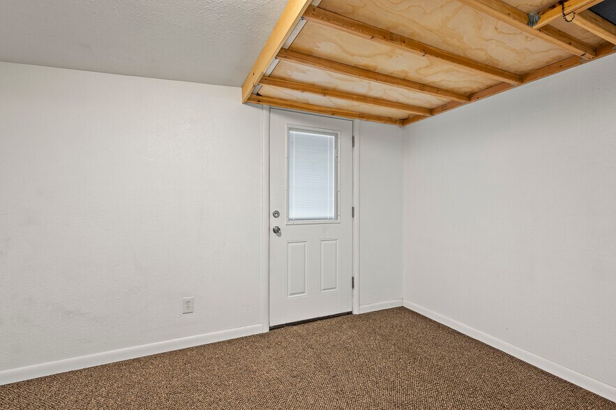 More Photos Of 1157 S Main St, Cedar City Auto Repair For Sale