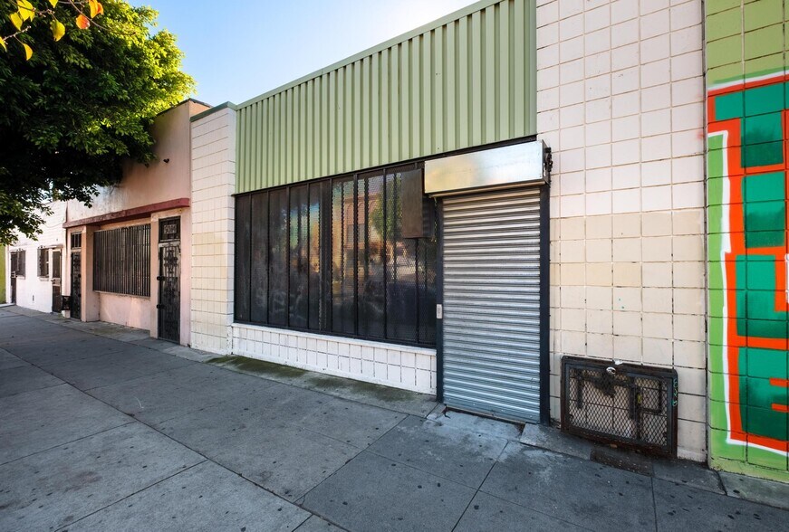 More Photos Of 5010 E Olympic Blvd, Los Angeles Warehouse For Sale