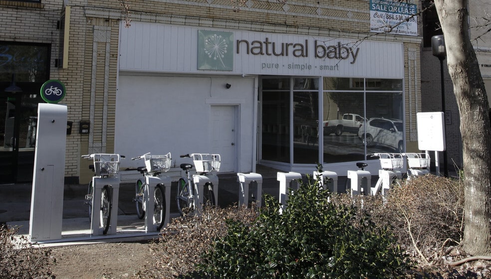 More Photos Of 608 N Main St, Greenville Freestanding For Lease