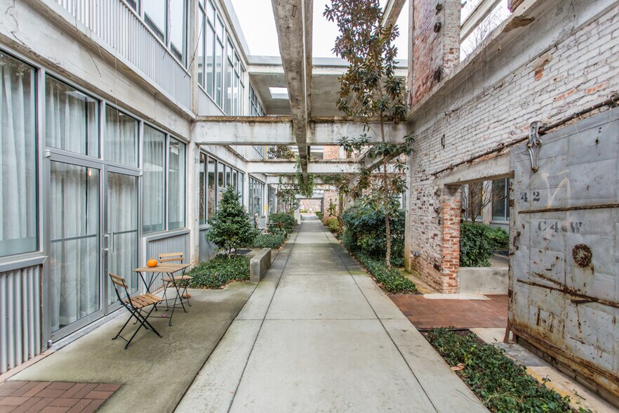 More Photos Of 659 Auburn Ave, Atlanta Loft Creative Space For Sale