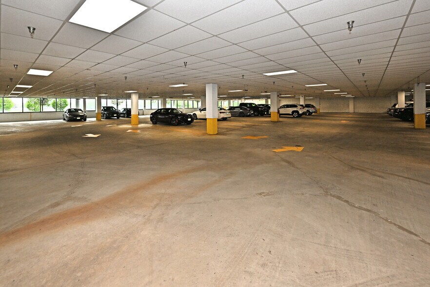More Photos Of 50 Tice Blvd, Woodcliff Lake Office For Lease
