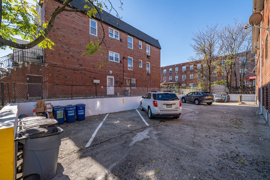 More Photos Of 8414-84-18 149th Ave, Jamaica Apartments For Sale