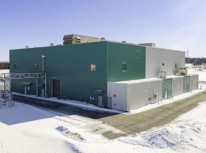 Primary Photo Of 6605 Boul Boulevard Bécancour, Champlain Industrial For Sale