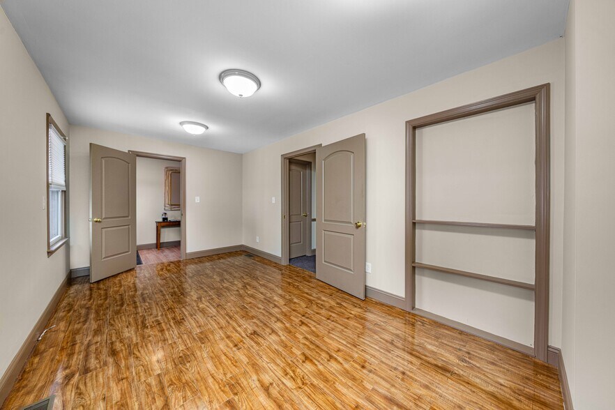 More Photos Of 2417 Silverside Rd, Wilmington Office For Lease