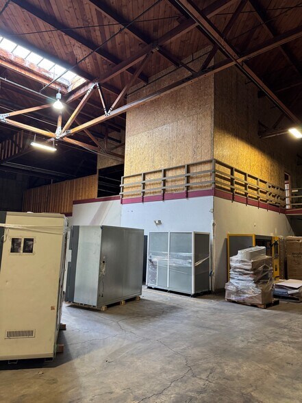 More Photos Of 1951 Williams St, San Leandro Warehouse For Lease