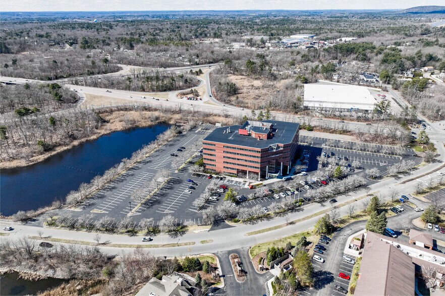 More Photos Of 100 Technology Center Dr, Stoughton Office For Lease