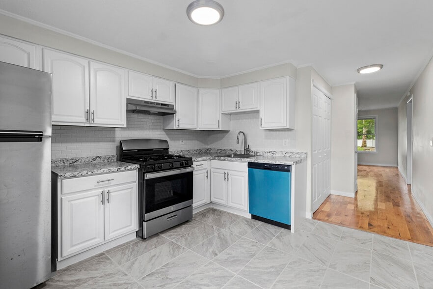 More Photos Of , Bridgeport Multifamily For Sale