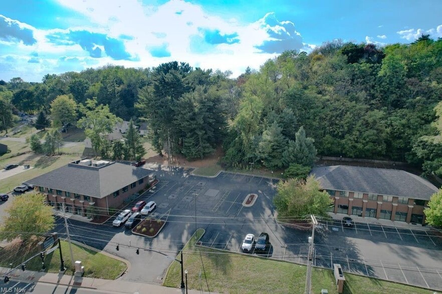 More Photos Of 1375 S Main St, North Canton Office For Sale