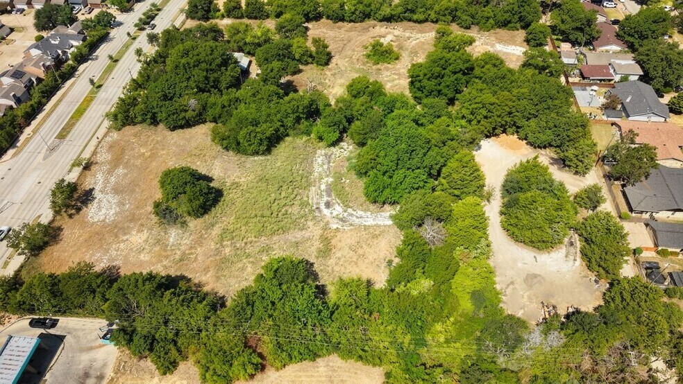 More Photos Of 417 E Danieldale Rd, Duncanville Land For Lease