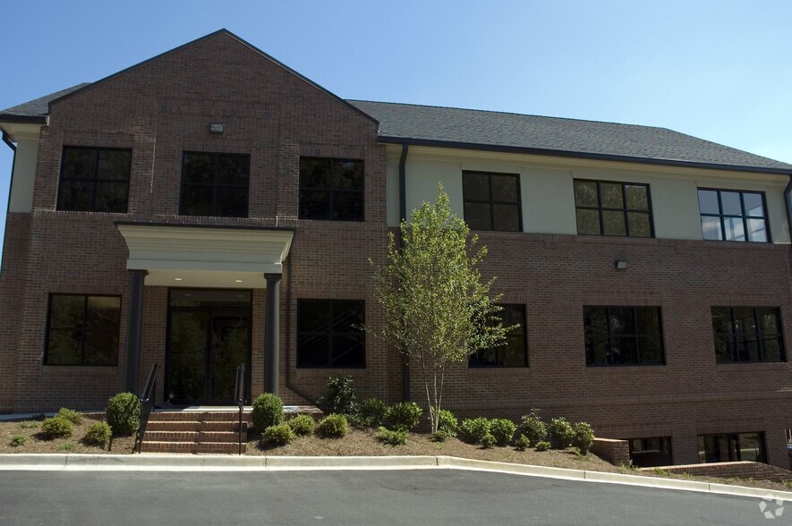 More Photos Of 4833 S Cobb Dr, Smyrna Medical For Lease