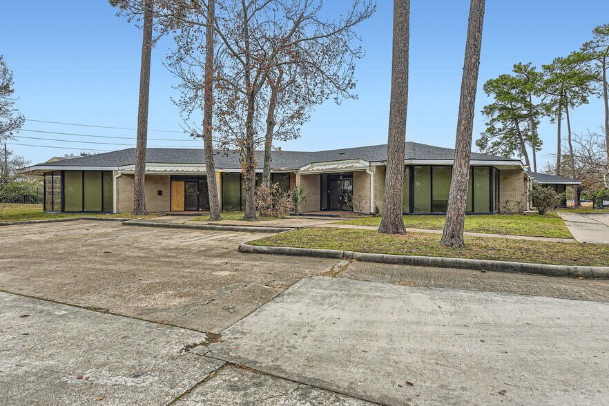 More Photos Of 14423 Cornerstone Village Dr, Houston Medical For Sale