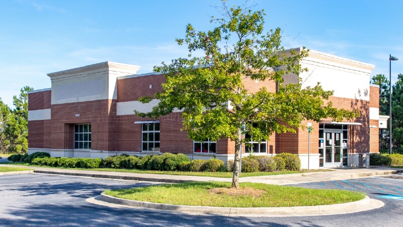 More Photos Of 10000 Town Center Ave, Spanish Fort Bank For Lease