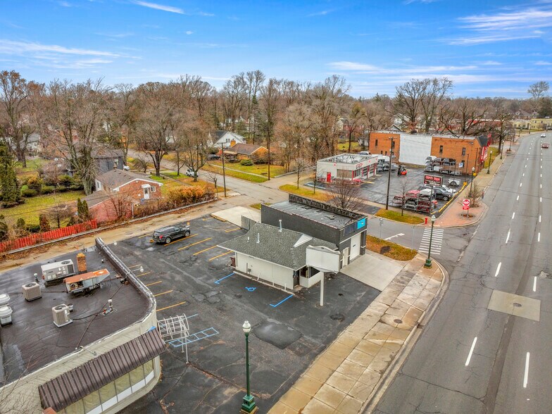 More Photos Of 35812 W Michigan Ave, Wayne Carwash For Lease