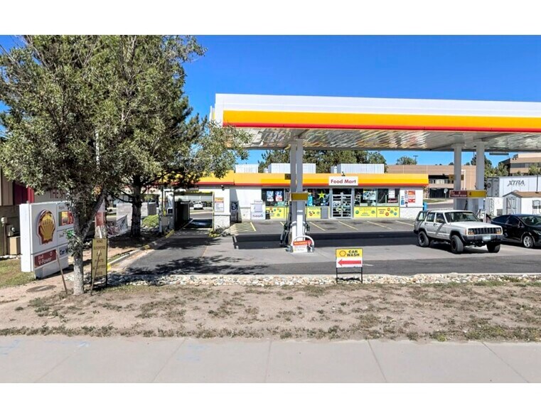 More Photos Of 3116 S Parker Rd, Aurora Convenience Store For Sale