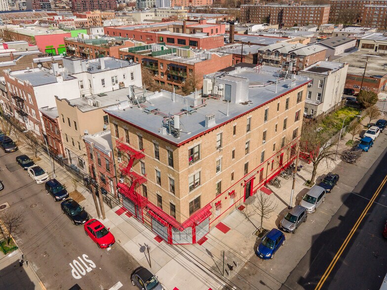 More Photos Of 903 35th Ave, Long Island City Apartments For Sale