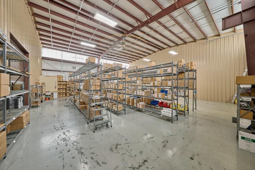 More Photos Of 26451 Hanna Rd, The Woodlands Warehouse For Sale